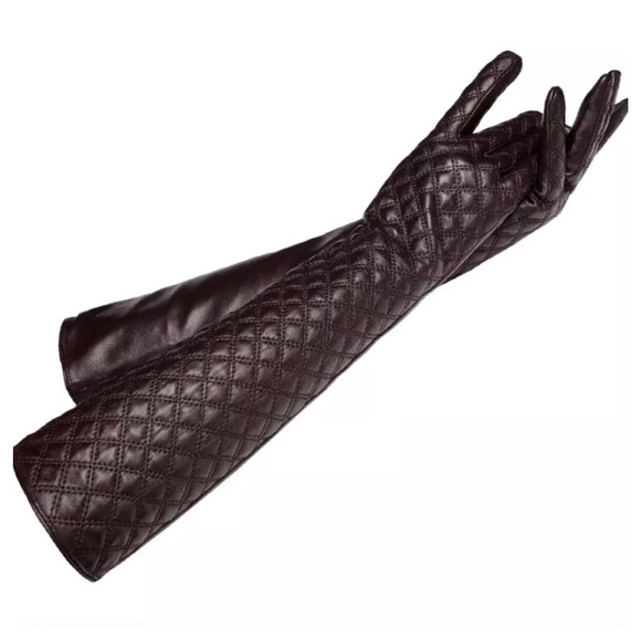 Leather Quilted Cashmere The Lauren Gloves - Picture 3 of 8
